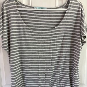 Maurices Gray and White Striped Short Sleeve Tee